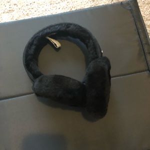 Ugg ear muff
